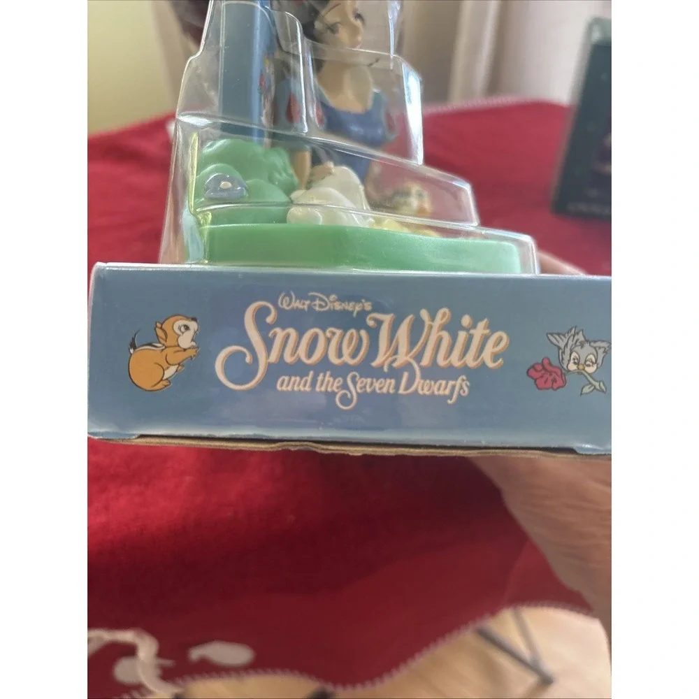 Disney this vintage